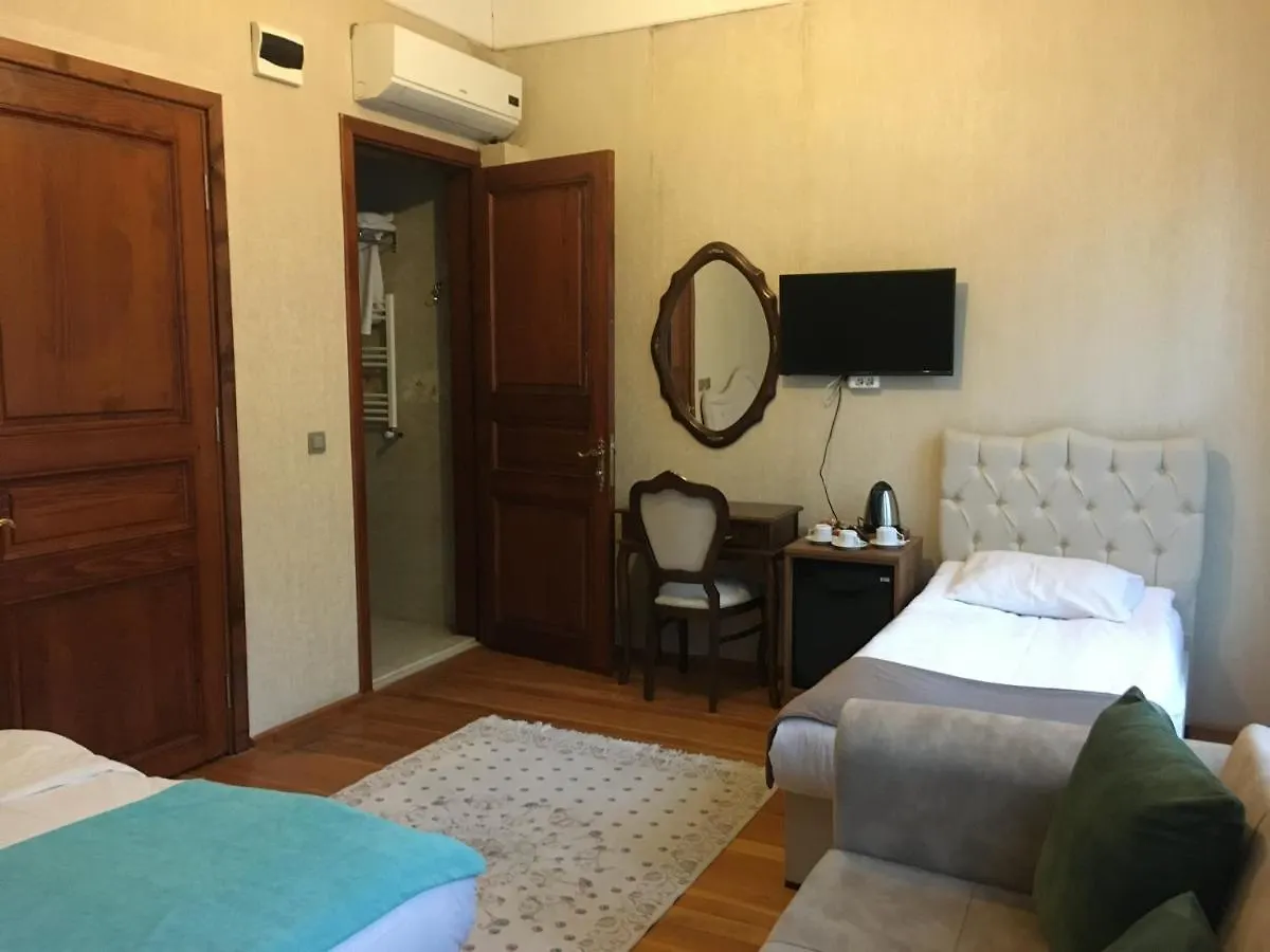 Nuray Hotel Стамбул 2*,