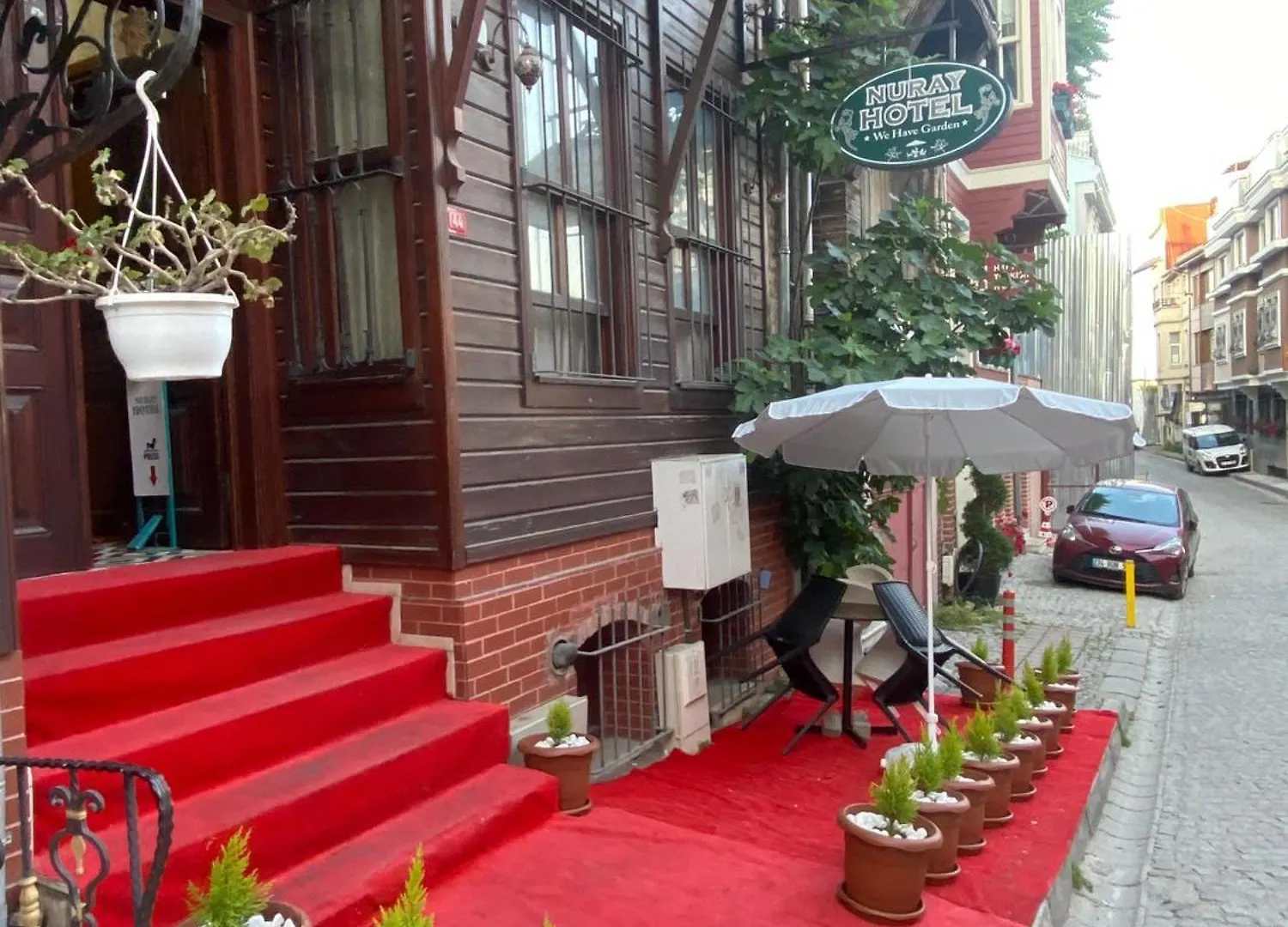 Nuray Hotel Стамбул
