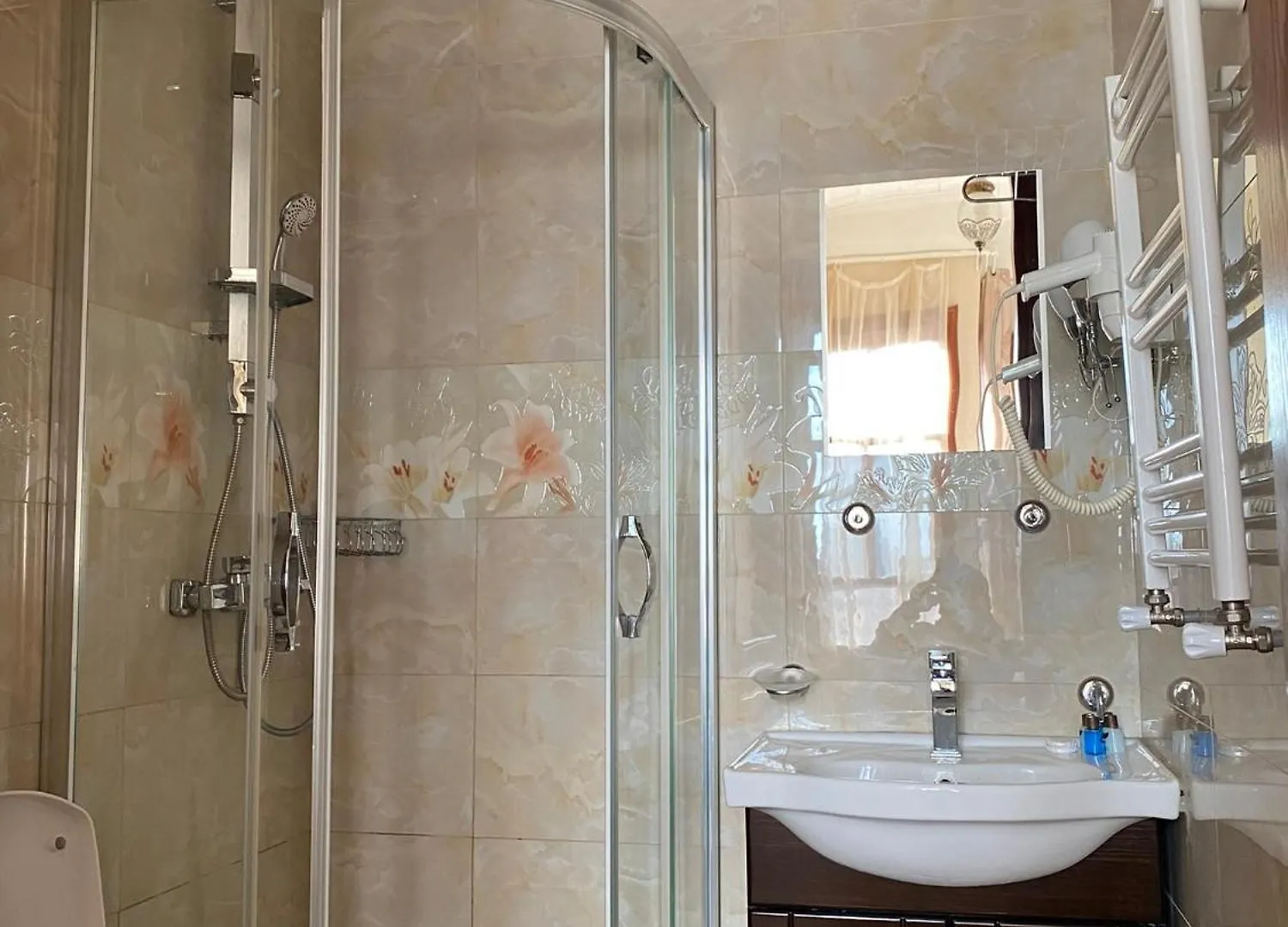 Nuray Hotel Стамбул 2*,  Турция
